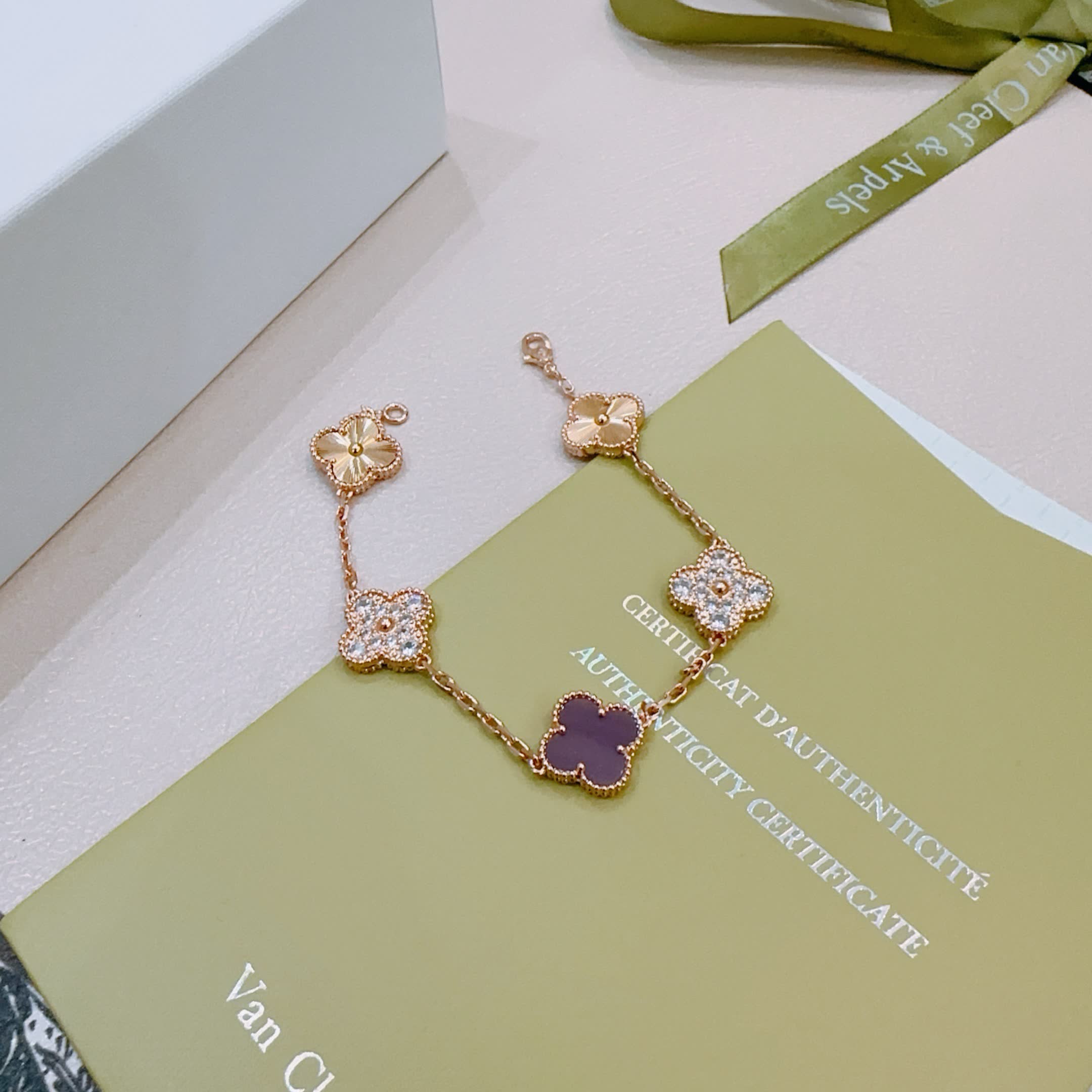 Van Cleef & Arpels Alhambra Bracelet